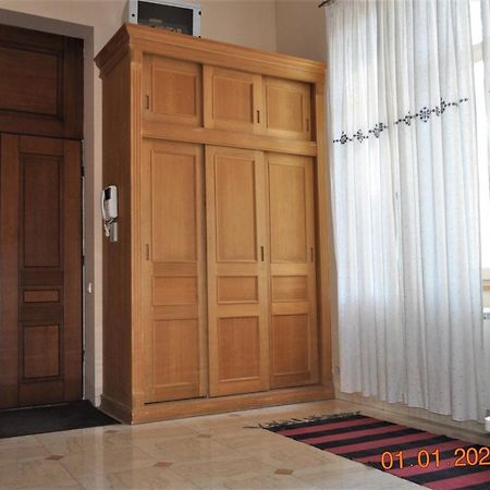 Great 144 Sq.M. Apartment In The Center Of Київ Екстер'єр фото