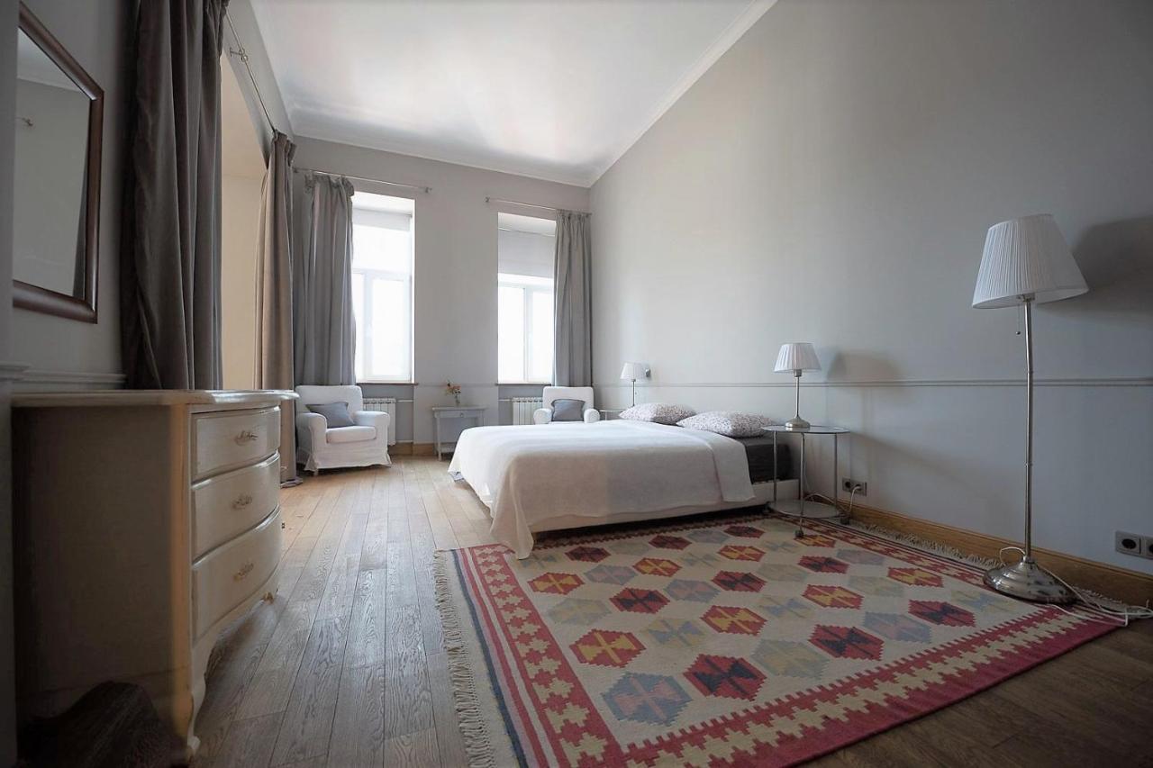 Great 144 Sq.M. Apartment In The Center Of Київ Екстер'єр фото